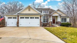 5008 BROOKTHORN CT, Columbia, MO 65203