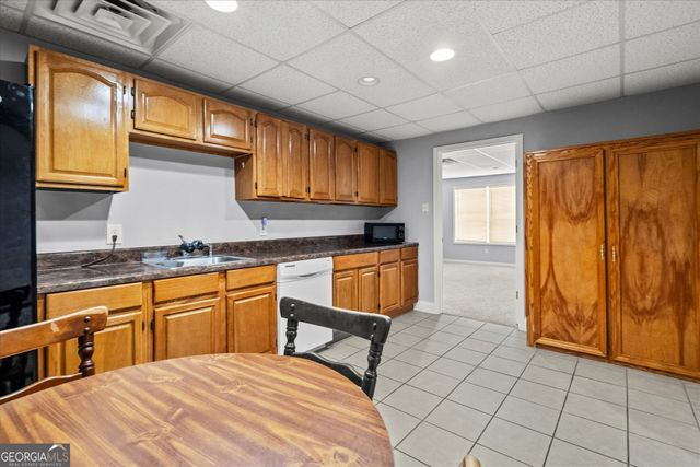 1844 Old Highway 100, Waco, GA 30182