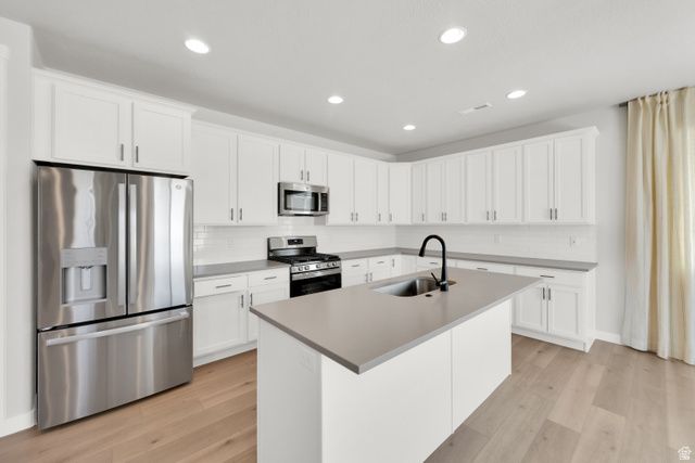 1823 S 2475 W, West Haven, UT 84401