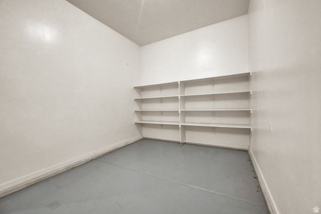 1823 S 2475 W, West Haven, UT 84401