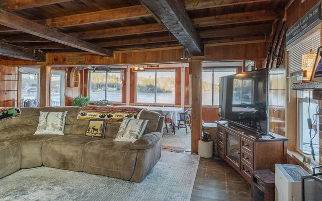 78 Colburn Lane, Rindge, NH 03461