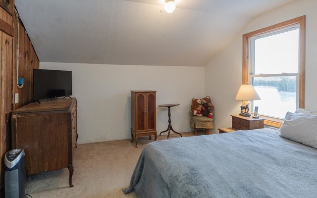 78 Colburn Lane, Rindge, NH 03461