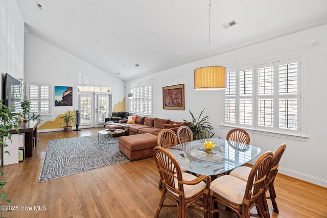 114 E Nash Street 3, Southport, NC 28461