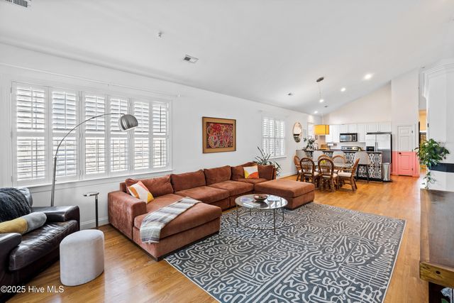 114 E Nash Street 3, Southport, NC 28461