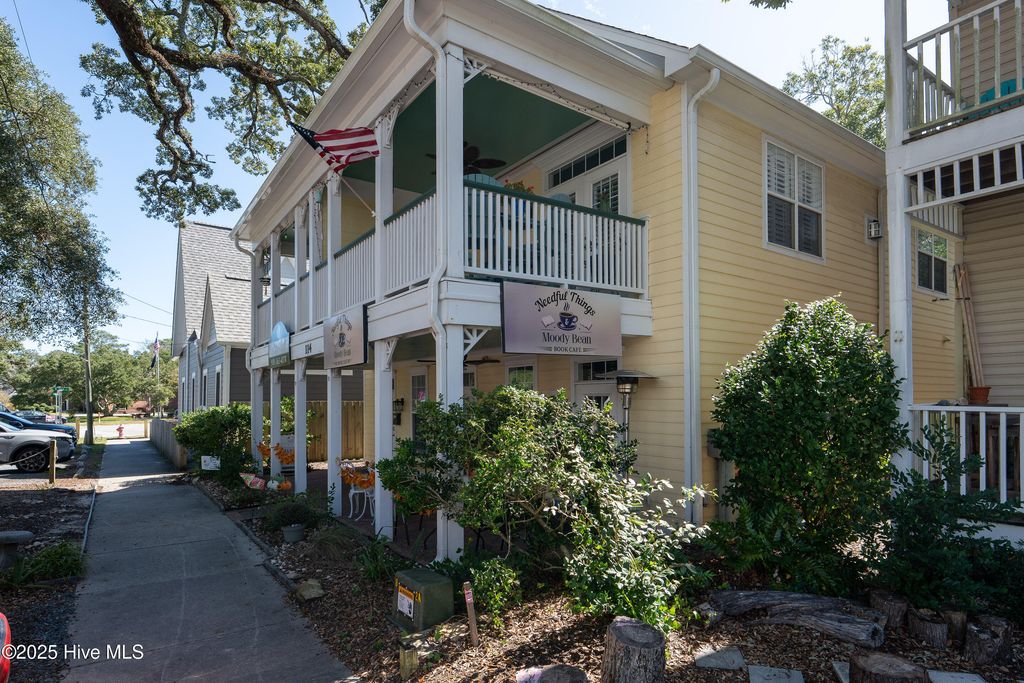 114 E Nash Street 3, Southport, NC 28461