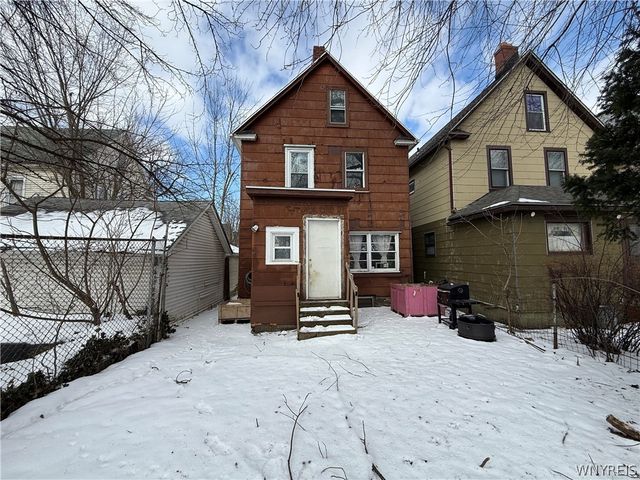 121 Riverside Avenue, Buffalo, NY 14207