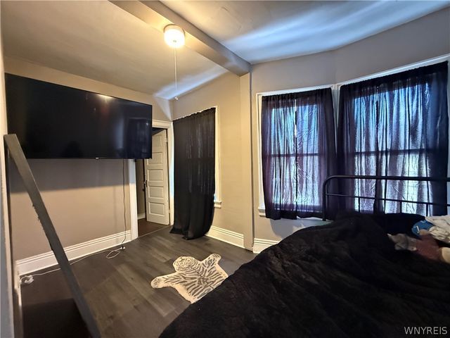 121 Riverside Avenue, Buffalo, NY 14207