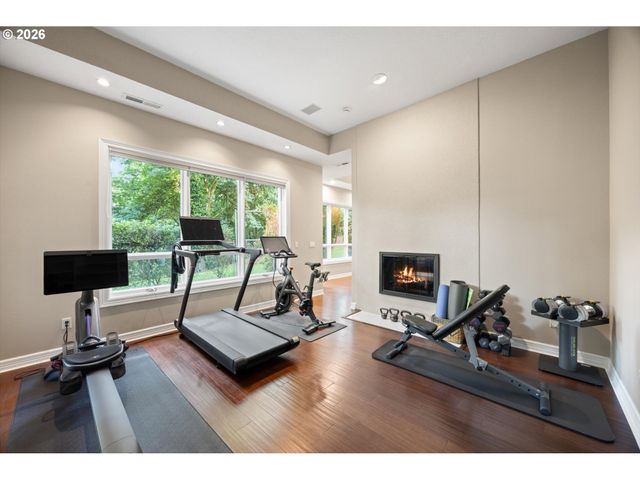19700 WILDWOOD Dr, West Linn, OR 97068