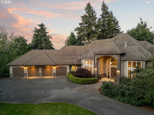 19700 WILDWOOD Dr, West Linn, OR 97068
