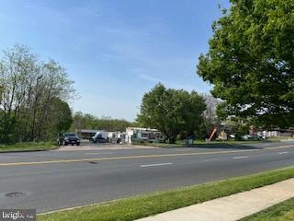 26134 RIDGE RD, Damascus, MD 20872