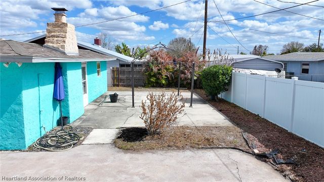 1511 Spring Hill Court, Sebring, FL 33870