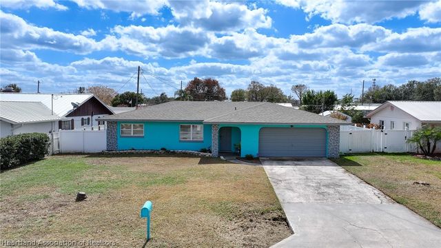 1511 Spring Hill Court, Sebring, FL 33870