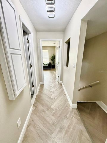 10021 N 53RD STREET, Tampa, FL 33617