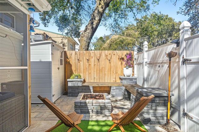 10021 N 53RD STREET, Tampa, FL 33617