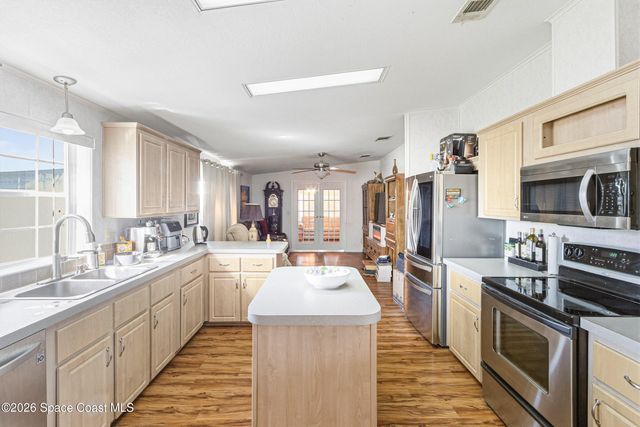 427 Horseshoe Bend Circle 151, Cocoa, FL 32926