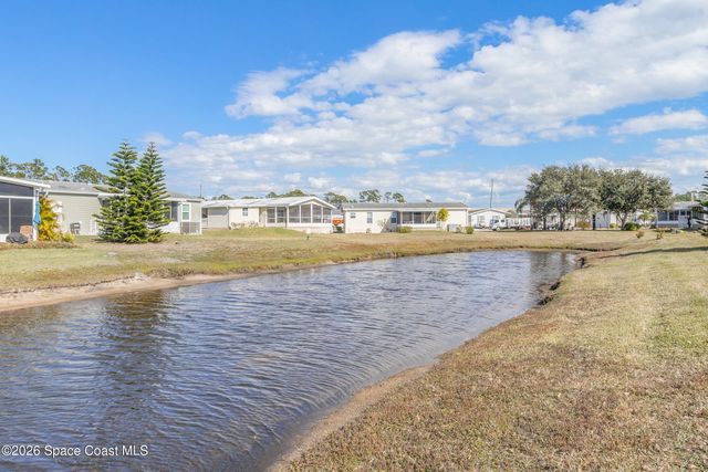 427 Horseshoe Bend Circle 151, Cocoa, FL 32926