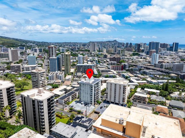 1069 Spencer Street 901, Honolulu, HI 96822