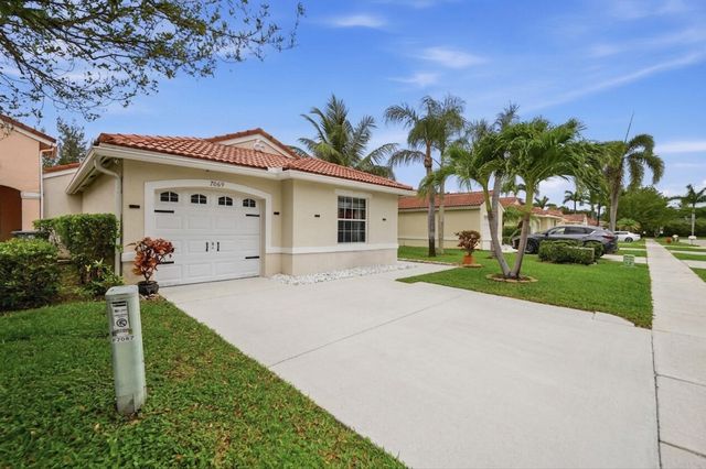 7069 Burgess Drive, Lake Worth, FL 33467