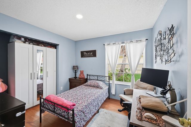 7069 Burgess Drive, Lake Worth, FL 33467