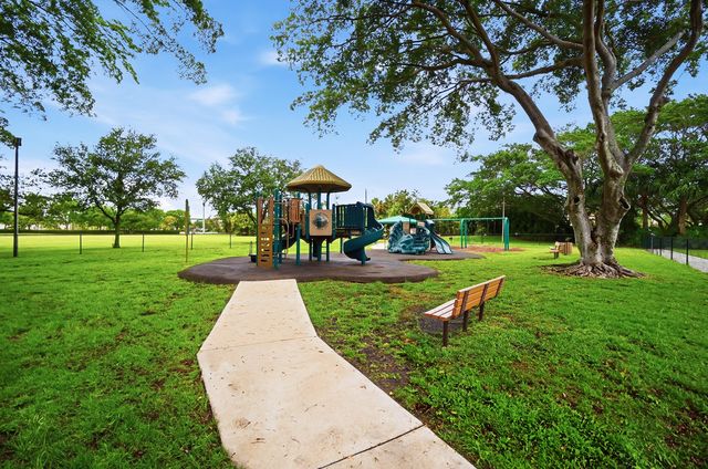 7069 Burgess Drive, Lake Worth, FL 33467