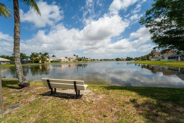 7069 Burgess Drive, Lake Worth, FL 33467