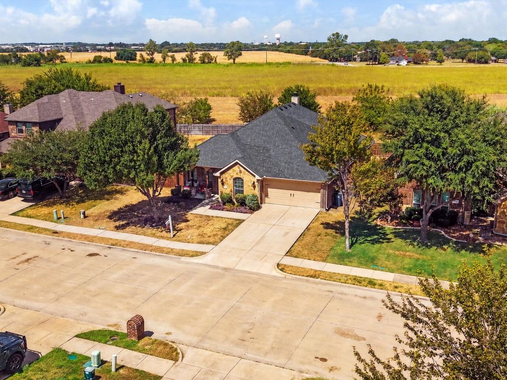 113 Holly Street, Waxahachie, TX 75165 — photo 5