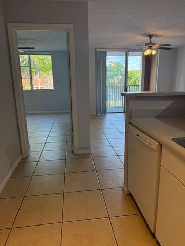 4808 N State Road 7 204, Coconut Creek, FL 33073