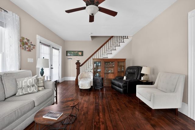 32 Grant Avenue, Brockton, MA 02301