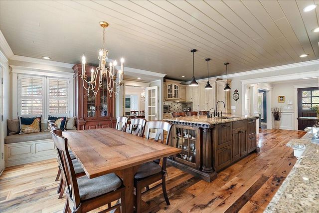 3155 Lake Drive SE, East Grand Rapids, MI 49506