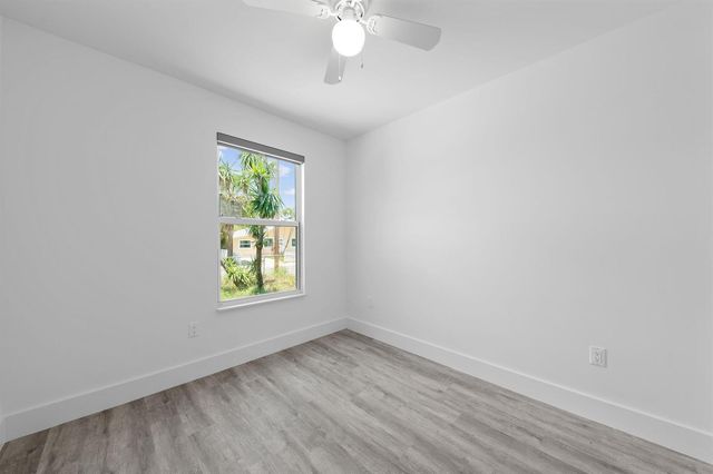 720 Mcintosh Street, West Palm Beach, FL 33405
