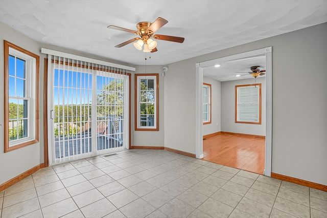 37 Mohave Rd, Worcester, MA 01606