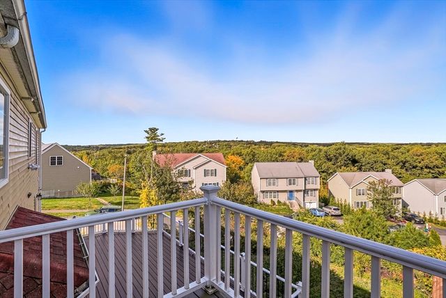 37 Mohave Rd, Worcester, MA 01606