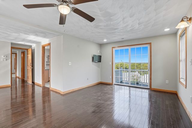 37 Mohave Rd, Worcester, MA 01606