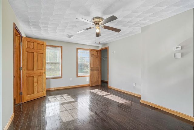 37 Mohave Rd, Worcester, MA 01606