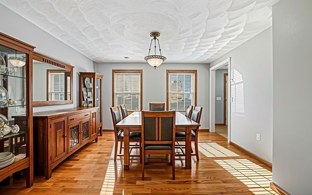 37 Mohave Rd, Worcester, MA 01606