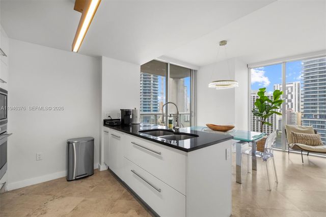 485 Brickell Ave 1804, Miami, FL 33131