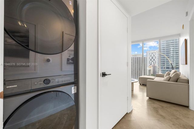 485 Brickell Ave 1804, Miami, FL 33131