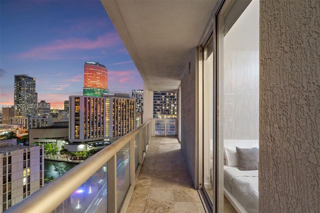 485 Brickell Ave 1804, Miami, FL 33131