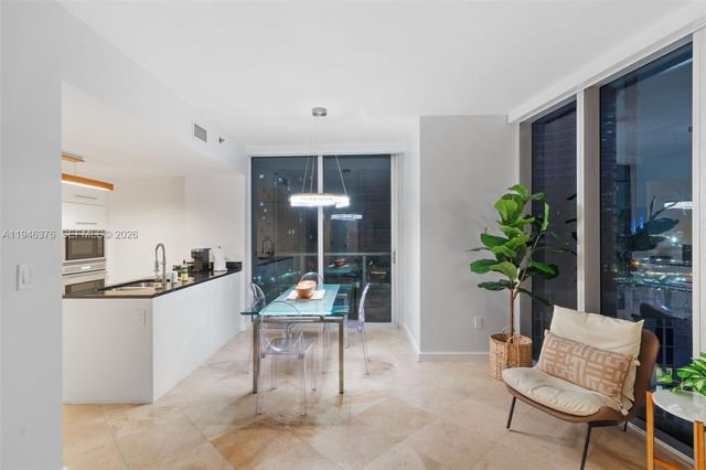 485 Brickell Ave 1804, Miami, FL 33131