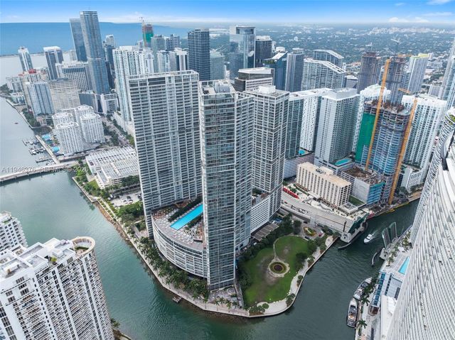 485 Brickell Ave 1804, Miami, FL 33131