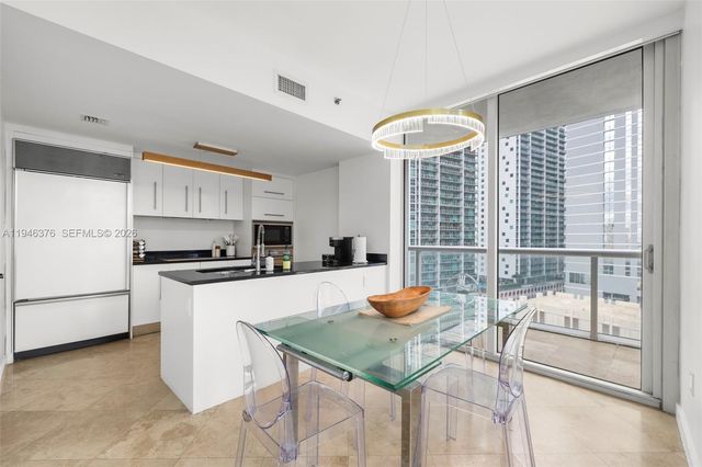 485 Brickell Ave 1804, Miami, FL 33131
