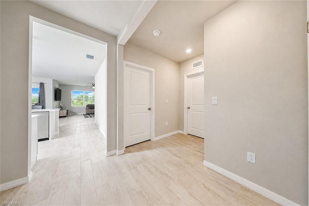 4202 13th ST SW, LEHIGH ACRES, FL 33976 — photo 4