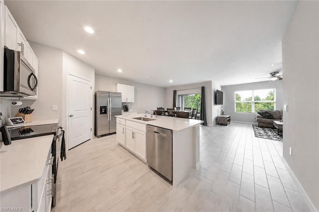 4202 13th ST SW, LEHIGH ACRES, FL 33976 — photo 5