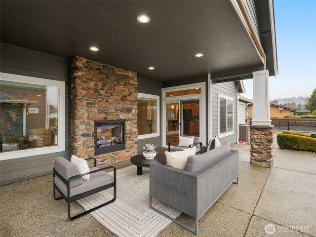 6501 119th Avenue E, Puyallup, WA 98372