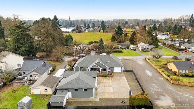 6501 119th Avenue E, Puyallup, WA 98372