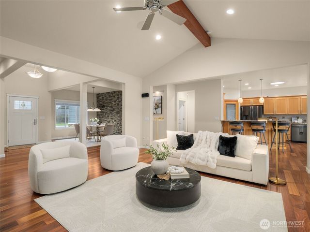 6501 119th Avenue E, Puyallup, WA 98372