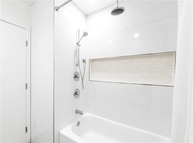 6023 Greenmeadow, Lakewood, CA 90713