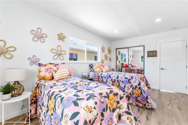 6023 Greenmeadow, Lakewood, CA 90713