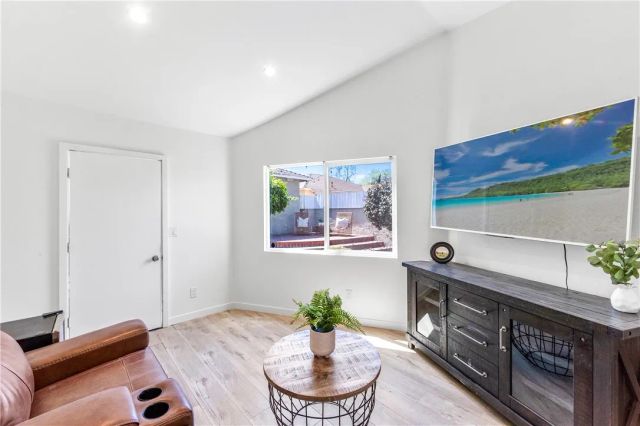 6023 Greenmeadow, Lakewood, CA 90713