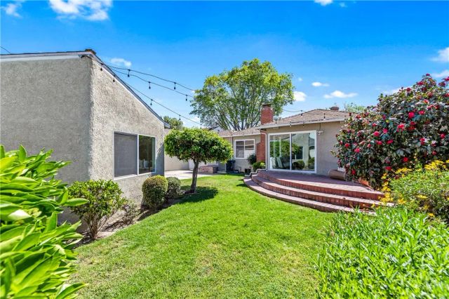 6023 Greenmeadow, Lakewood, CA 90713